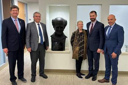 Михаел Бар-Зоар участва в прояви в Чикаго по повод 80-та годишнина от спасяването на българските евреи